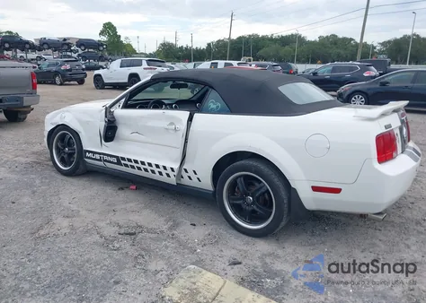 2006 Ford Mustang V6 z USA, uszkodzony, nr VIN 1ZVFT84N965241893